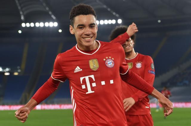 开云中国官网-【欧冠】穆夏拉破门 拉齐奥连续犯错 拜仁4比1客胜